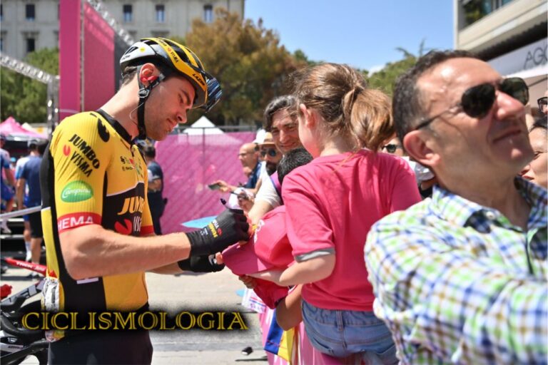 TOM DUMOULIN GIRO