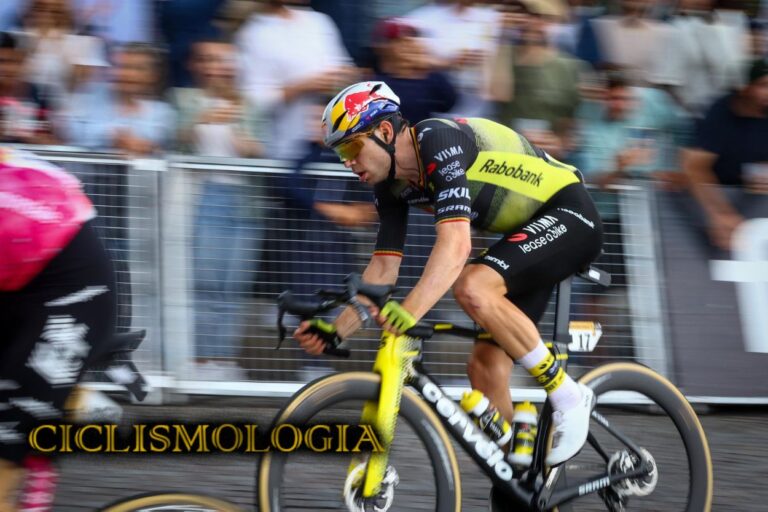 WOUT VAN AERT TOUR