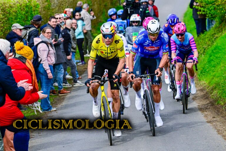 WOUT VAN AERT IN FLANDERS FIELD