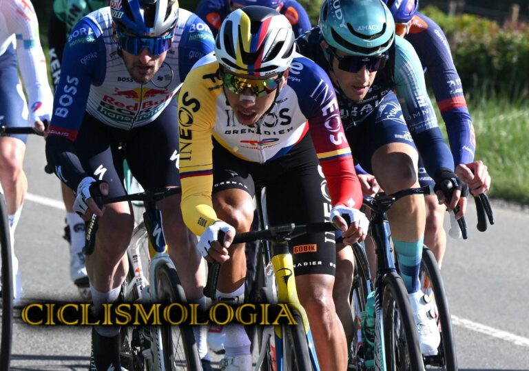 EGAN BERNAL LIEJA INEOS